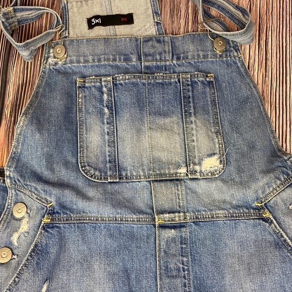 Woman’s 3X1 NY Overall Distressed Shorts- Made In USA - Size Medium - Picture 2 of 10